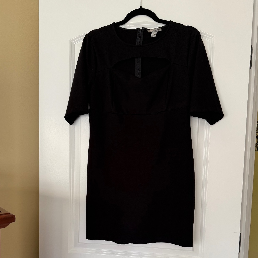Short Sleeve Cut Out Dress